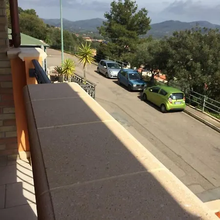 Via Dei Pini Apartment *